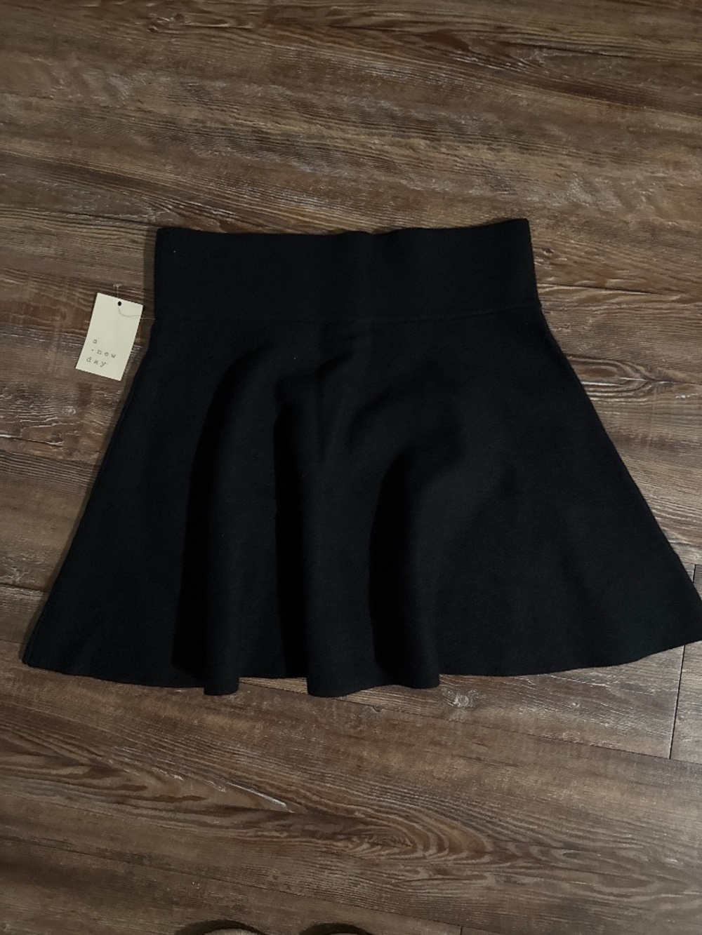 Black winter skirt NWT